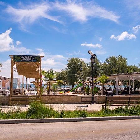 Golden Shell Apartment Mamaia Nord Navodari Exterior photo