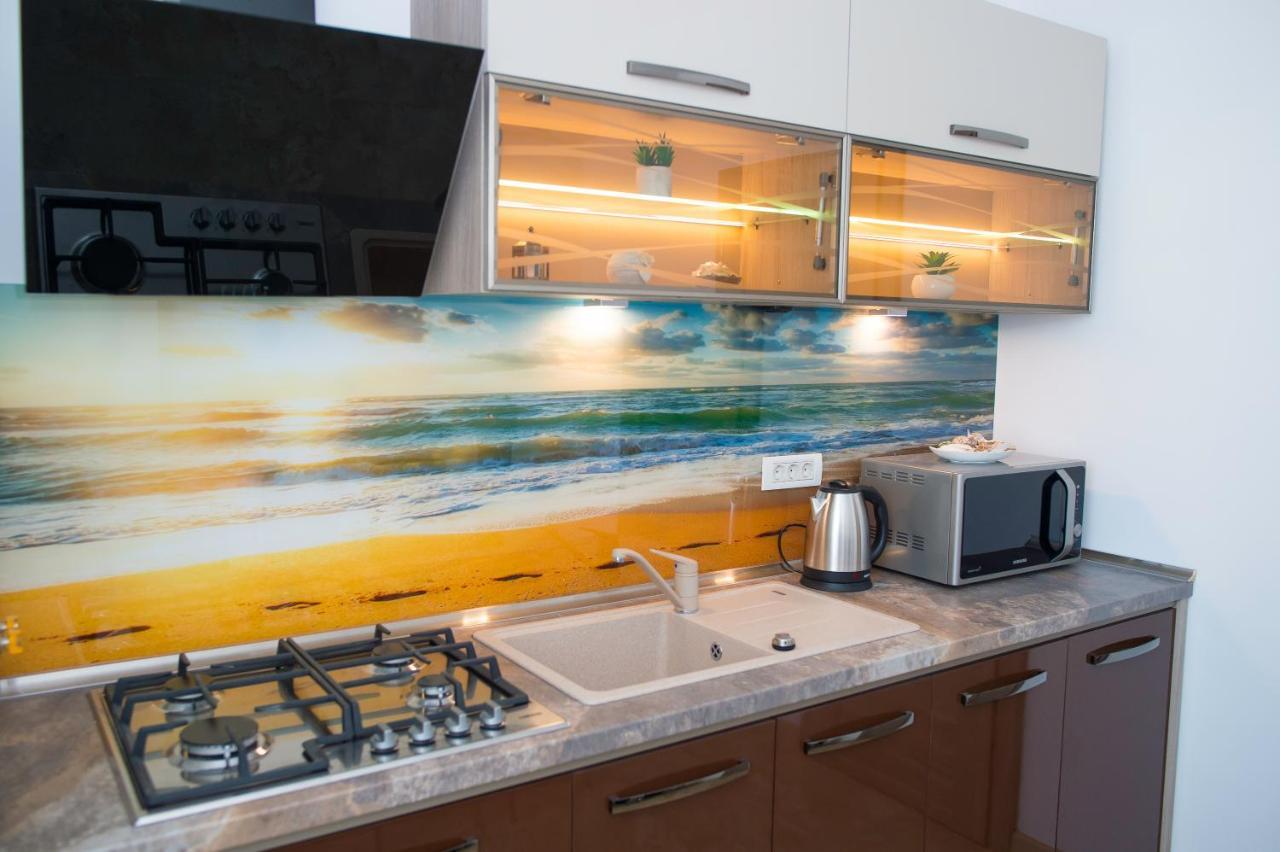 Golden Shell Apartment Mamaia Nord Navodari Exterior photo
