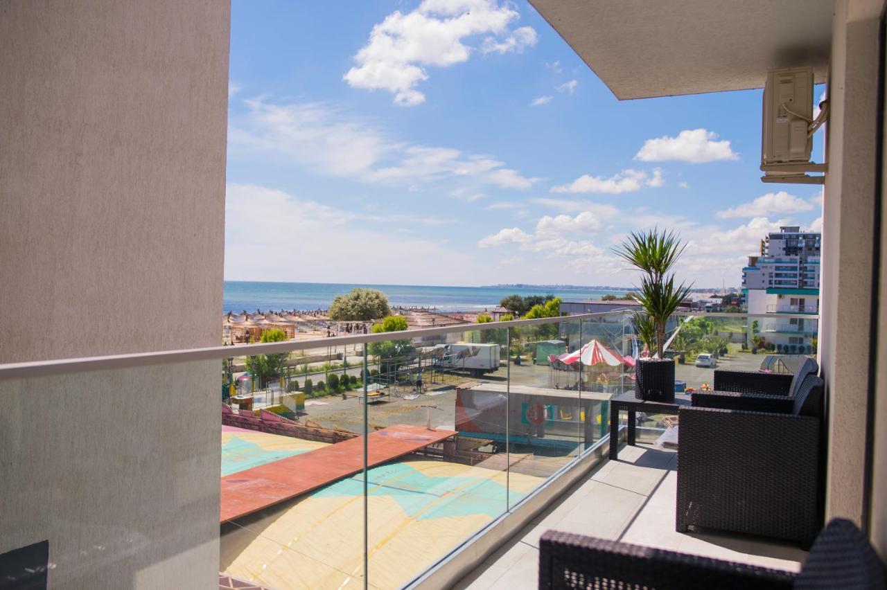 Golden Shell Apartment Mamaia Nord Navodari Exterior photo